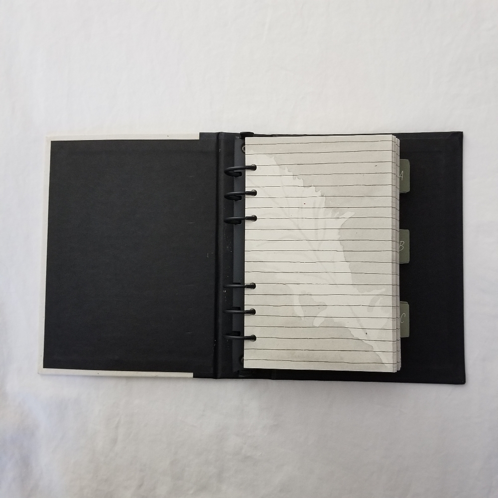 Small Looseleaf Notebook/Address Book - Picture 3 of 6